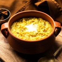 Butter Khichdi With Kadhi