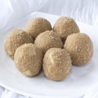 Dana Methi Laddu