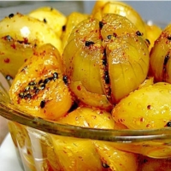 Organic Onion Pickle