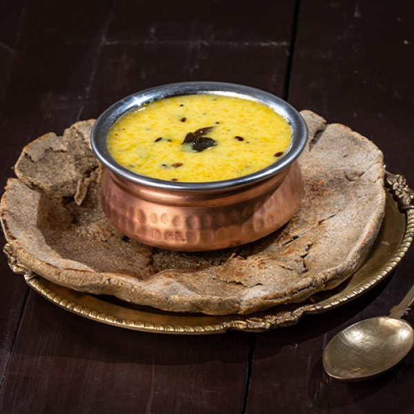 Bajra Roti, Bathua kadhi