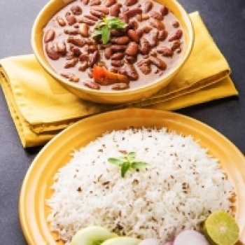 Rajma Chawal With Raita